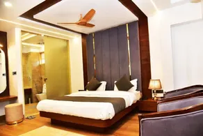Hotel Divine Peak - Room