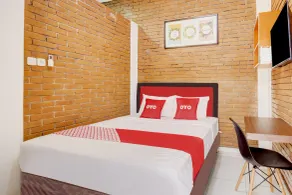 Hotel O D Kost In Kandri Semarang - Chambre