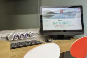 ibis Paris Gare du Nord Château Landon 10ème - Rezeption