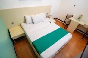 Eurotel North EDSA - Vue de la chambre