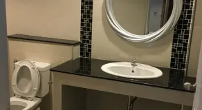 Sunlight Hotel - Bathroom