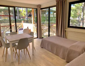Motel Les Pins Calvi - Chambre