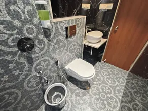 Hotel Manthan Stays - Airoli - Bathroom