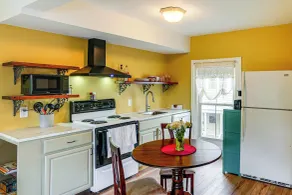 Peaceful Upstate Retreat! Walk to Hudson River - Innenbereich