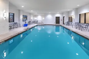 Holiday Inn Hotel & Suites Tulsa South by IHG - Piscine
