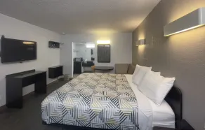 Motel 6-Sallisaw, OK - Room