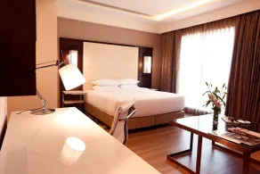 Courtyard by Marriott Surat - Room