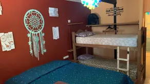 Lemon Tree Hostel - Habitación