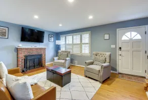 Maryland Home w/ Deck: 8 Mi to Washington, DC - Interni