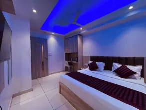 Via Luxury Inn Adarsh Nagar - Værelse
