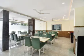 FabHotel Fortune Inn I - Restaurant
