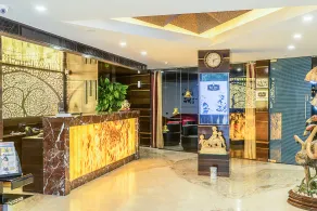 Super Inn Armoise Hotel - Navrangpura, Ahmedabad - Reception