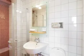 ProfilHotels President - Bathroom