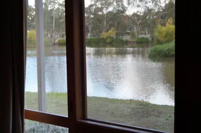 Magdala Motor Lodge & Lakeside Restaurant - View from room