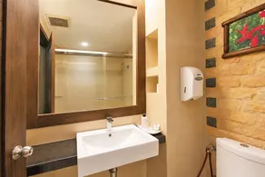 Townhouse Near Tanjung Batu Formerly 900 Inn - Bathroom