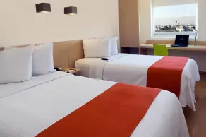 One Puerto Vallarta Aeropuerto - Chambre