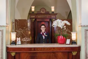 Grand Hotel - Reception