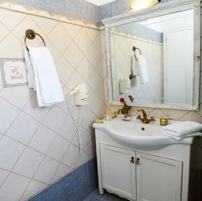 Paros Paradise Apartments - Bad