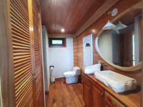 Boquete Cloudforest Lodge - Bathroom