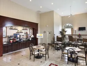 Days Inn & Suites by Wyndham Columbia Airport - Restaurant