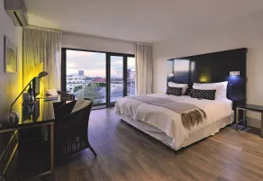DysArt Boutique Hotel - Solar Power - Zimmer