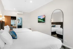 St Hugh Hotel Wagga Wagga - Room