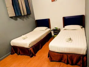 The Grand Hotel 2 - Chambre
