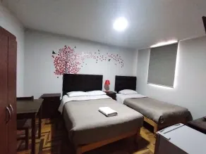 EL MONARCA AQP - Camera