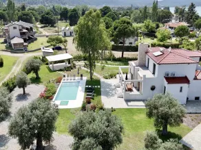 Merveilleuse villa conviviale et familiale avec jardin, jacuzzi et barbecue | Vue jardin | Proche de la plage | Avec animaux autorisés - Piscine