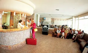 Apartamentos Esmeralda 2 - Resepsjon