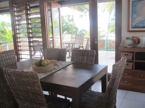 Wongalinga Beachfront Apt 5 - Room