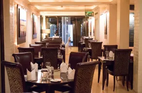 The Bull Hotel; Sure Hotel Collection by Best Western - Restaurant