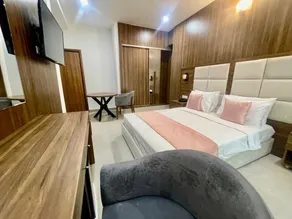 Hôtel La Pivoine - Room