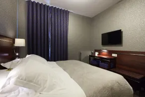 Hôtel Ambassadeurs - Chambre