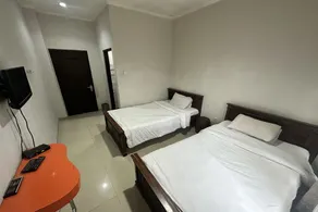 Hotel Warta Dua - Værelse