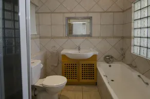 Surfside C202, Umdloti - Salle de bain