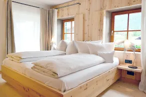 Staudacherhof in Garmisch-Partenkirchen I Blick aufs Zugspitzmassiv I einzigartige Bayurvida Küche - Room
