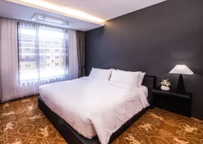 Hotel Leo - Vista do quarto