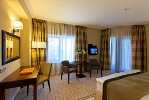 Capital Plaza Hotel - Room