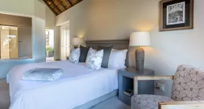 CANAL GUEST HOUSE - Waterfront Boutique B&B - Zimmer