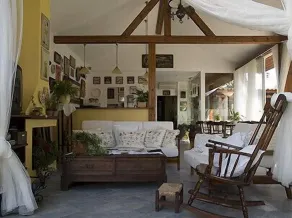 Meliti Guesthouse - Coin salon dans le hall