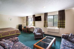 Super 8 by Wyndham Salem VA - Chambre