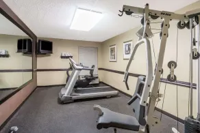 Days Inn by Wyndham Westminster - Salle de remise en forme