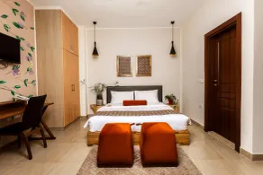 Roots Hotel Apartment - Room