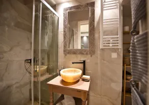 Rastoni Athens Suites near Acropolis at Tsatsou street - Bathroom
