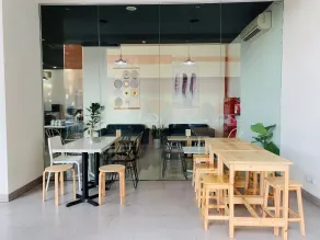 Red Planet Bekasi - Restaurant