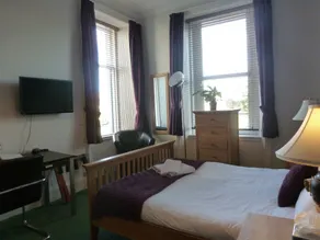 Inn At The Park - Room