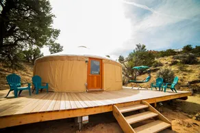 Escalante Yurts - Luxury Lodging - Rum