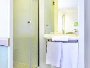ibis budget Valenciennes Petite-Forêt - Værelse