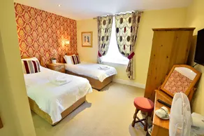 The Angel Hotel - Habitación